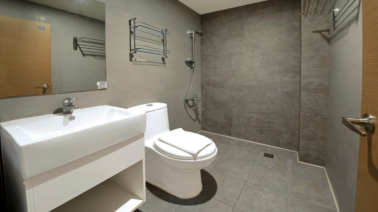 In99 Hotel Jincheng Exterior foto